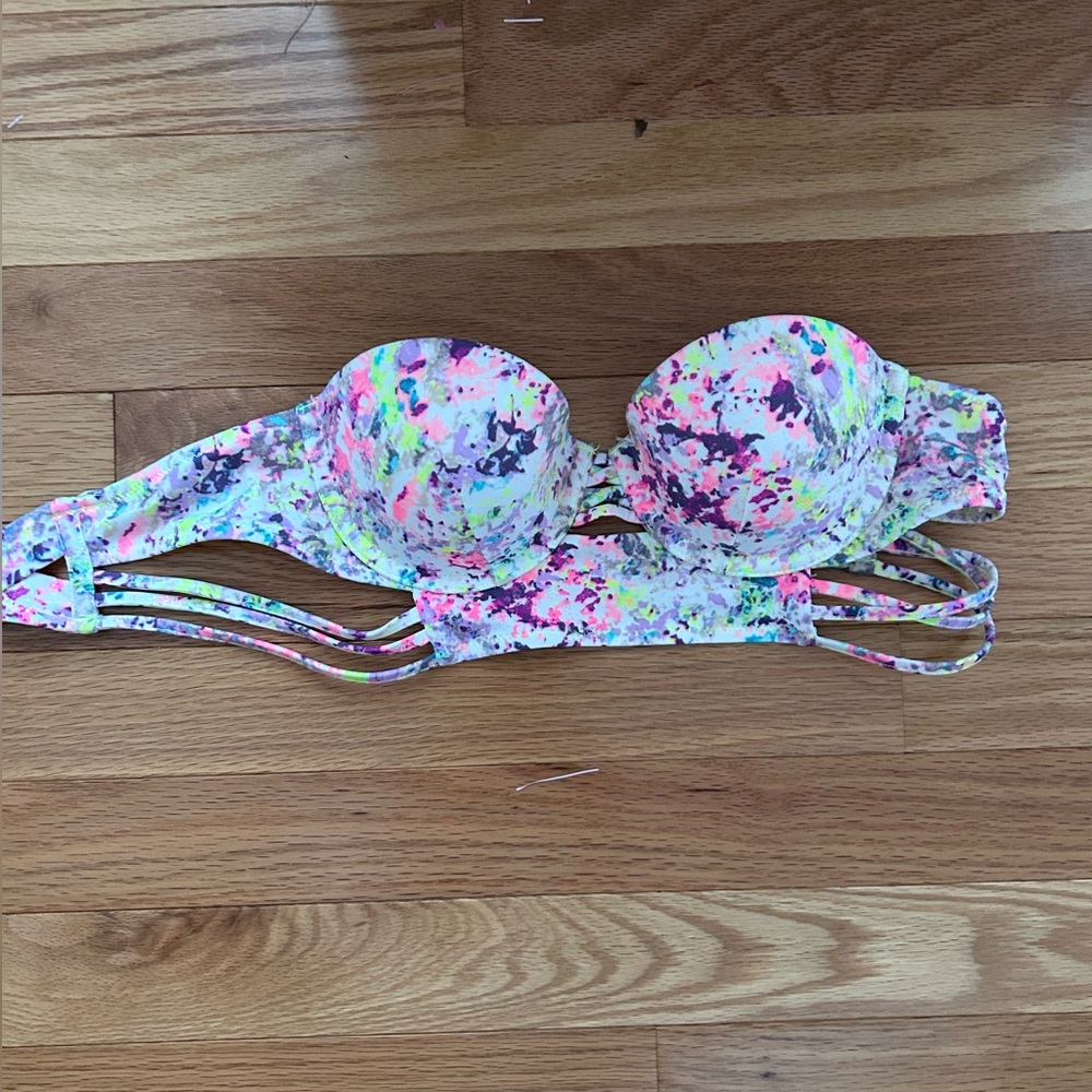 Victoria Secret Bubble Gum colors bikini top